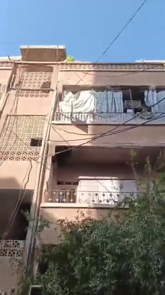للبيع شقة طابق ثالث