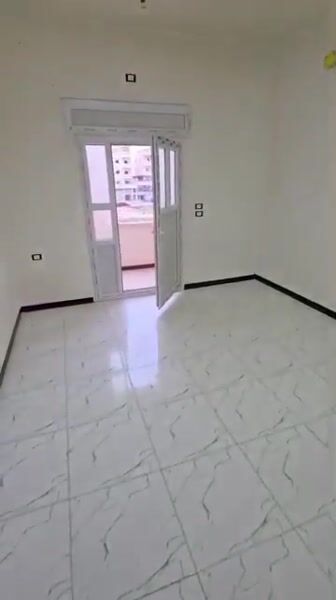 شقة للبيع في شارع النخيل