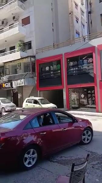 تجاري للبيع