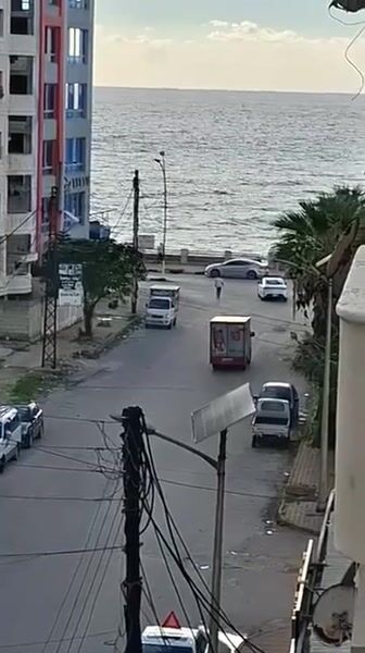 شقة اطلالة بحرية طابق تالت فني بجبلة للبيع