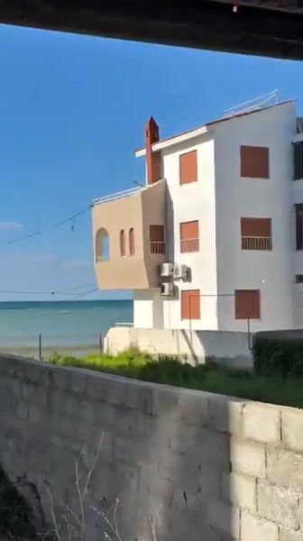 3 شاليهات للبيع طابق ارضي وتاني وتالت