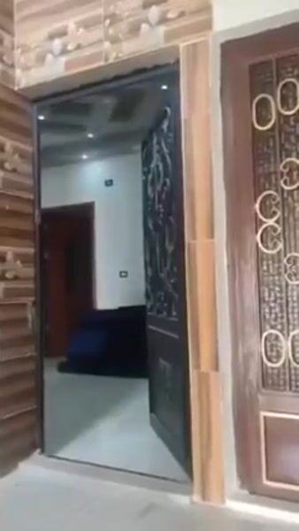للبيع شقة طابق ثالث